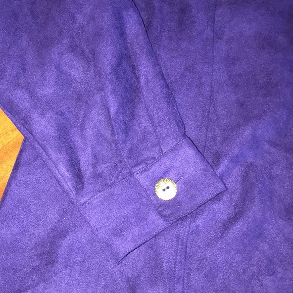 Draper’s & Damon’s PS Long sleeve shirt w gold buttons, feels like micro suede - Picture 4 of 10